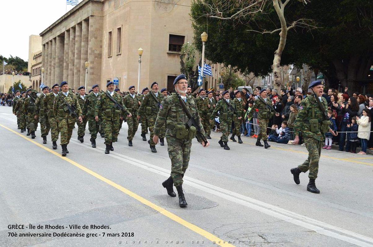 324- Rhodes- Defile Dodecanese grec.JPG